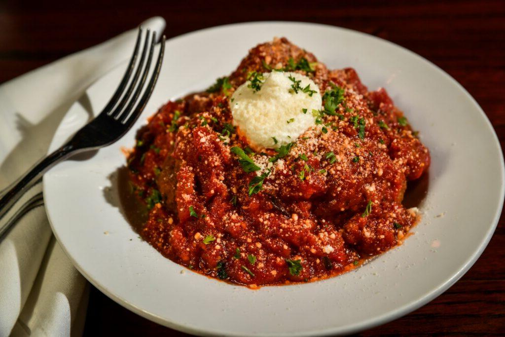 plate of pasta